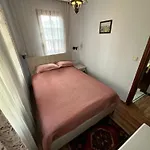 Sultan Suite, Entrance Floor