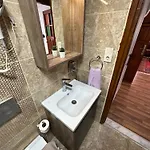 Sultan Suite, Entrance Floor *